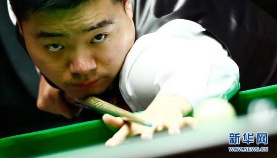 以及他能否 以及他能否